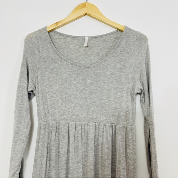 PINK BLUSH- Gray Maternity Maxi Dress with Sleeves- L - Picture 4 of 11